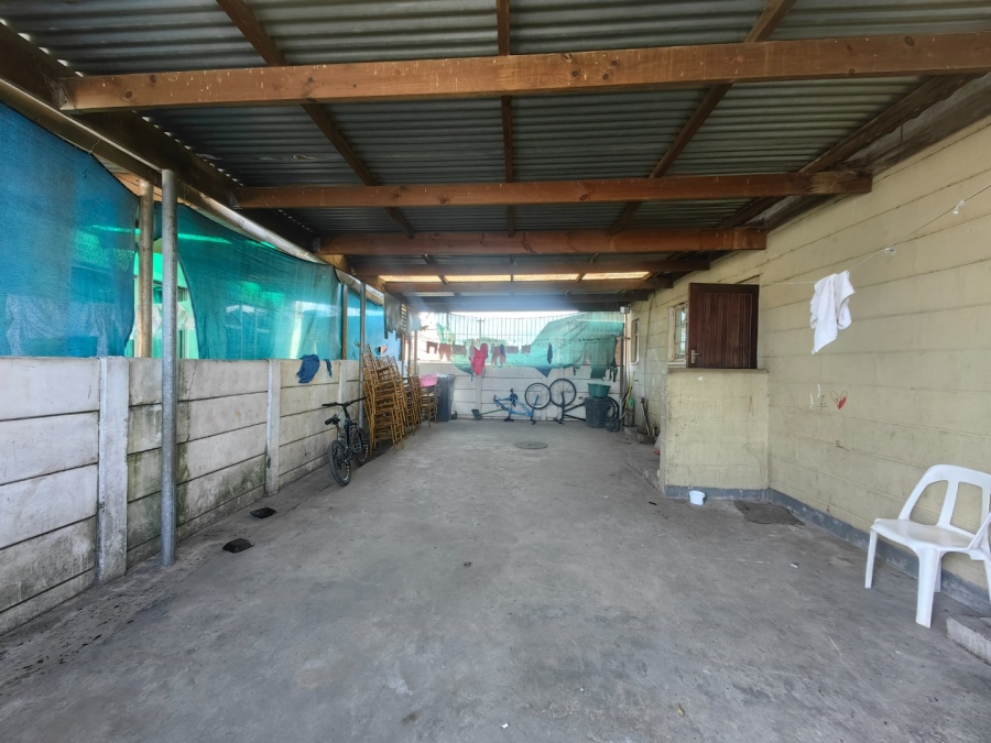2 Bedroom Property for Sale in Belhar Western Cape